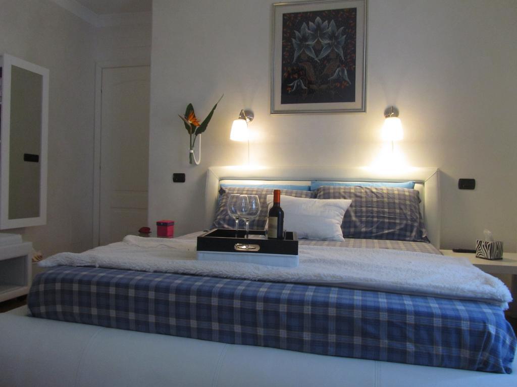 B&B Borgo Marina Bordighera Quarto foto